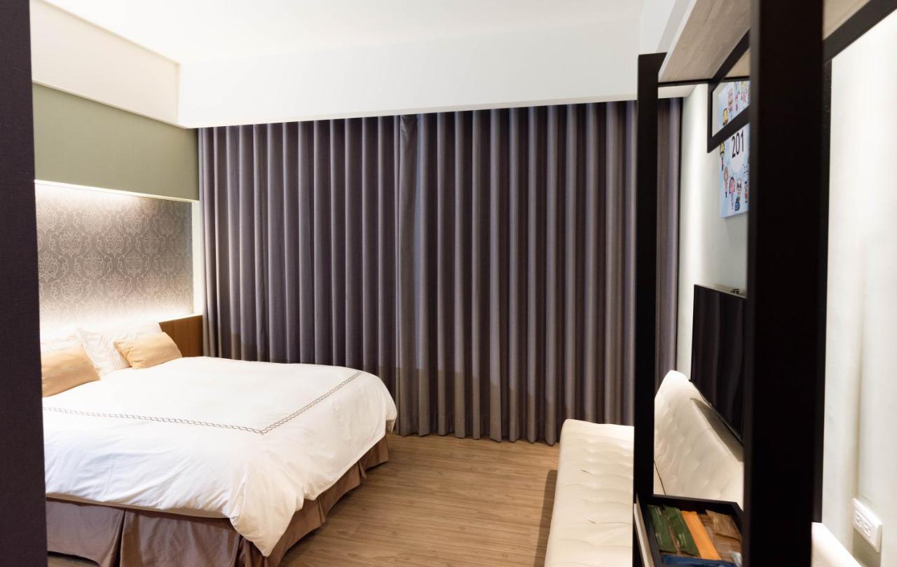Tianli Hotel Tainan Zewnętrze zdjęcie